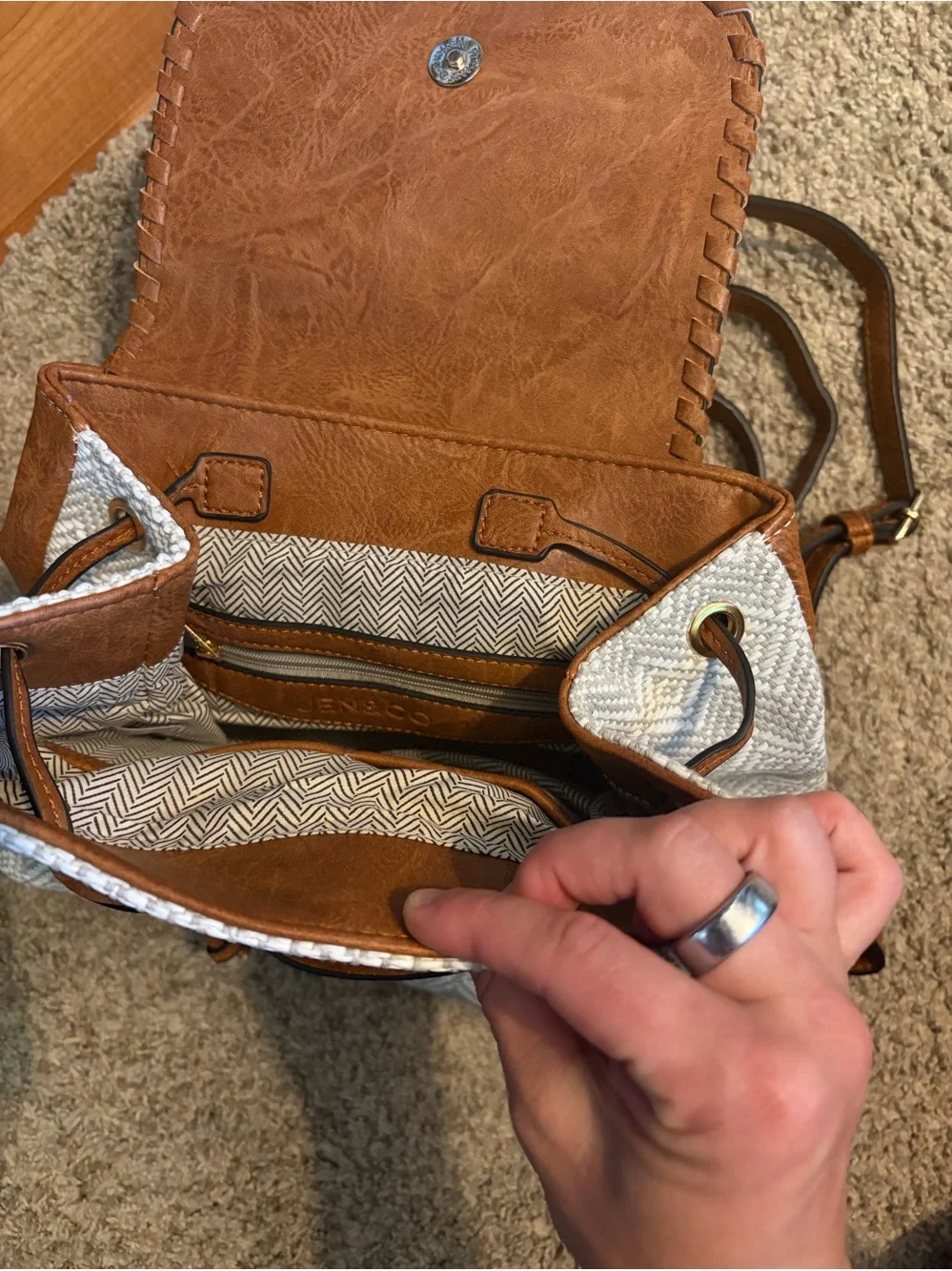 Jen & Co stylish tan